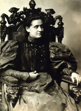 Jane Addams, c.1896 Click for Images in the Swarthmore Collection